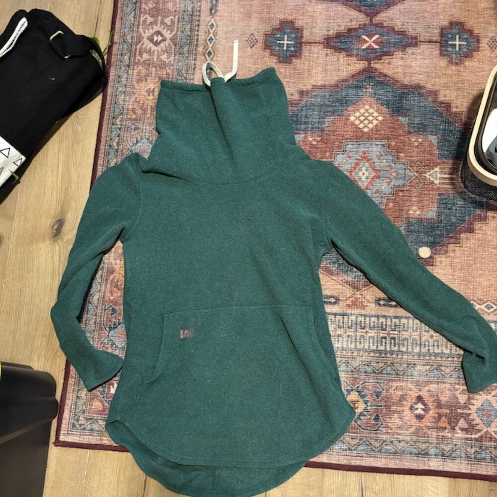 Deso Cowl Neck Sweatshirt - Women's Medium